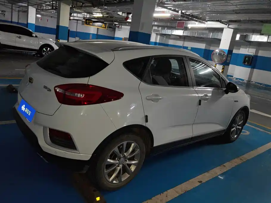 Geely Emgrand GS — миниатюра 3