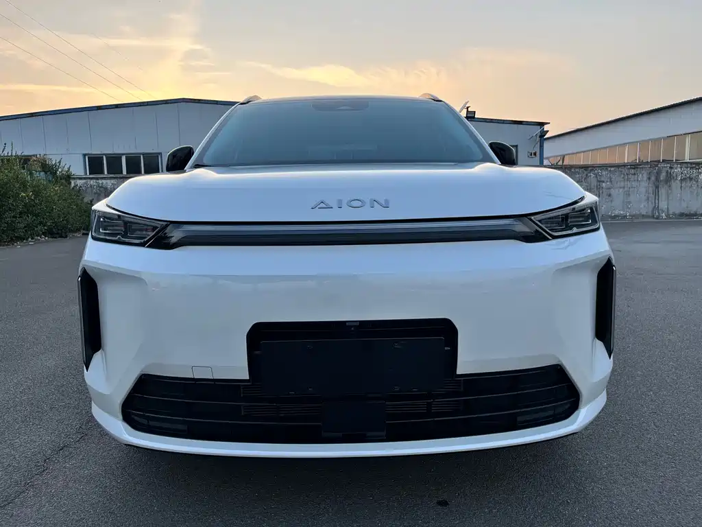Aion AION i60 — миниатюра 2