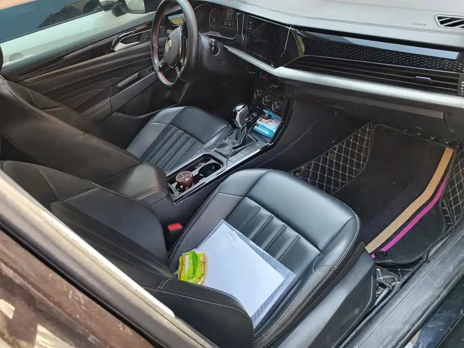 Volkswagen Passat — миниатюра 8