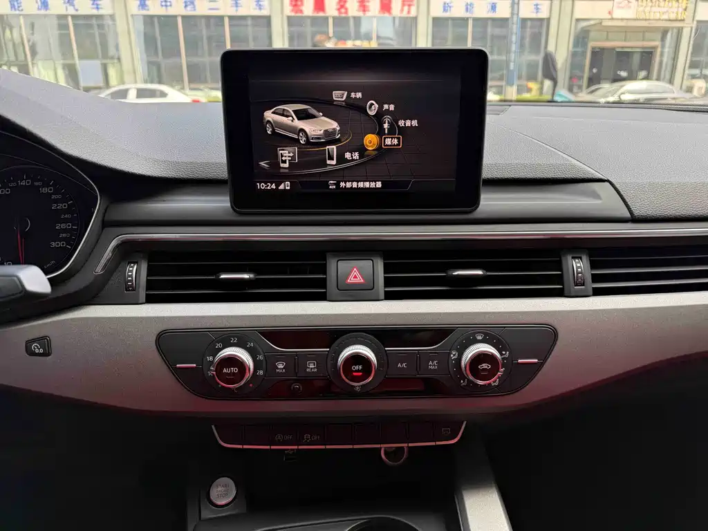 Audi A4L — миниатюра 13
