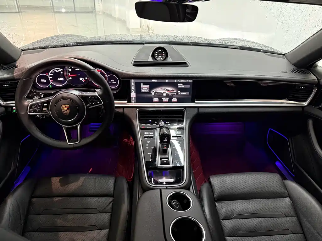Porsche Panamera — миниатюра 5