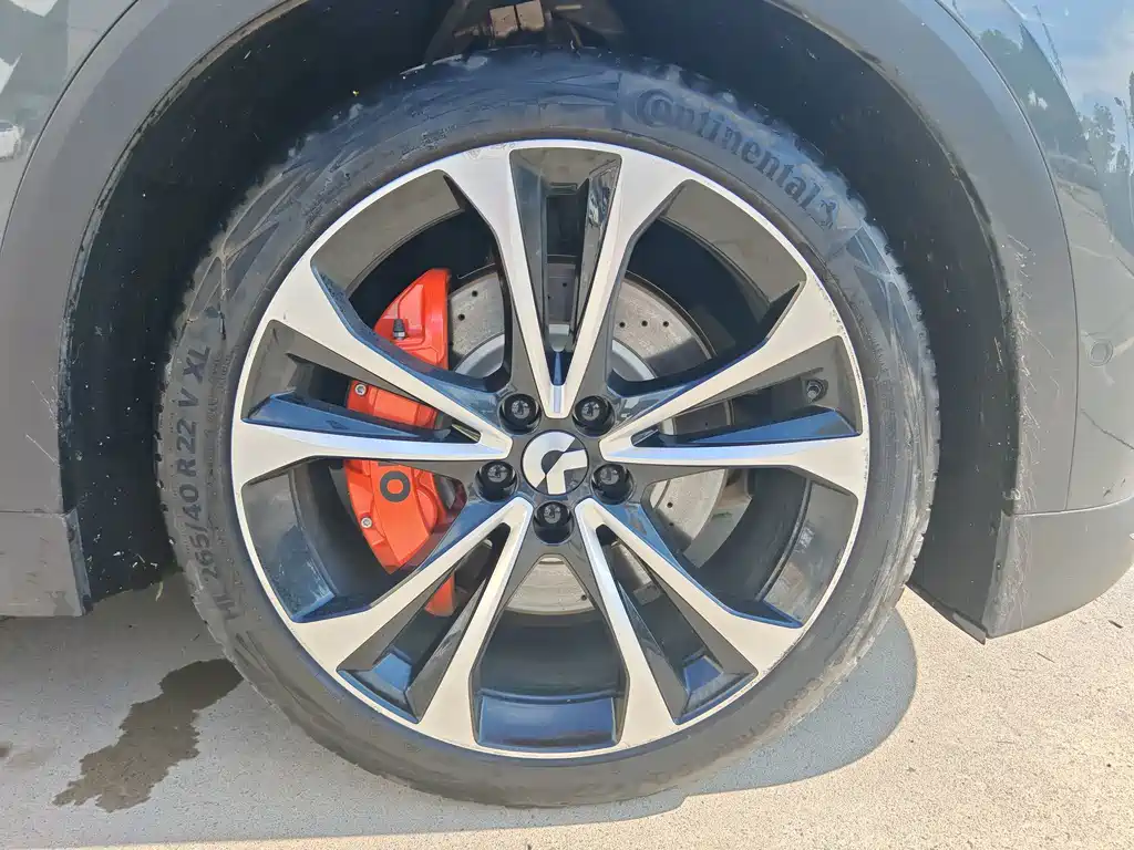 NIO ES8 — миниатюра 14