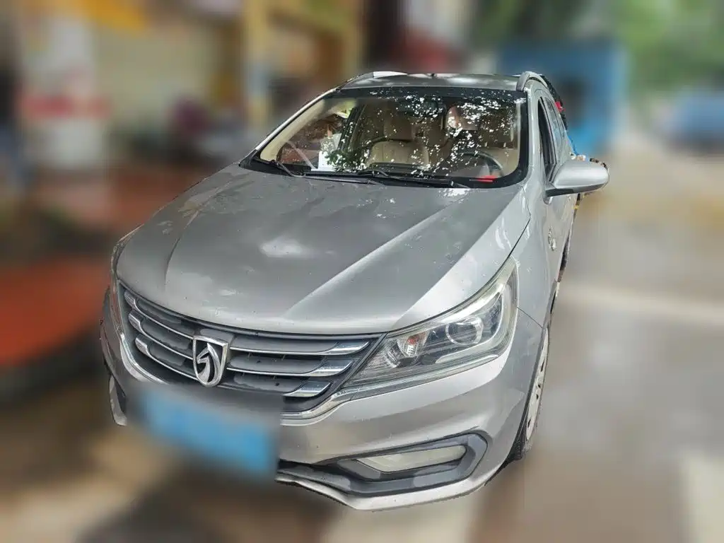 Baojun 310W — миниатюра 2