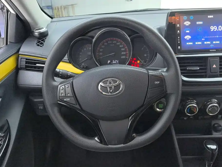 Toyota Vios FS — миниатюра 15