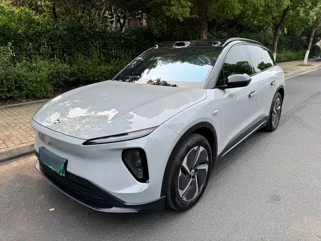 2024 Nio ES6