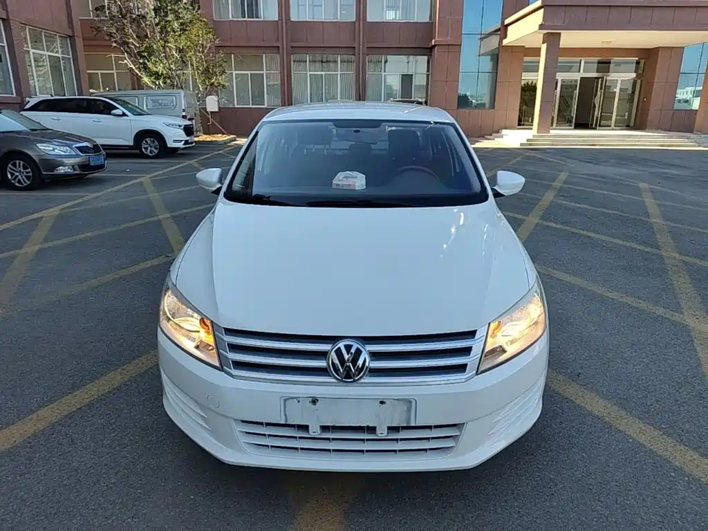 Volkswagen Santana — миниатюра 3