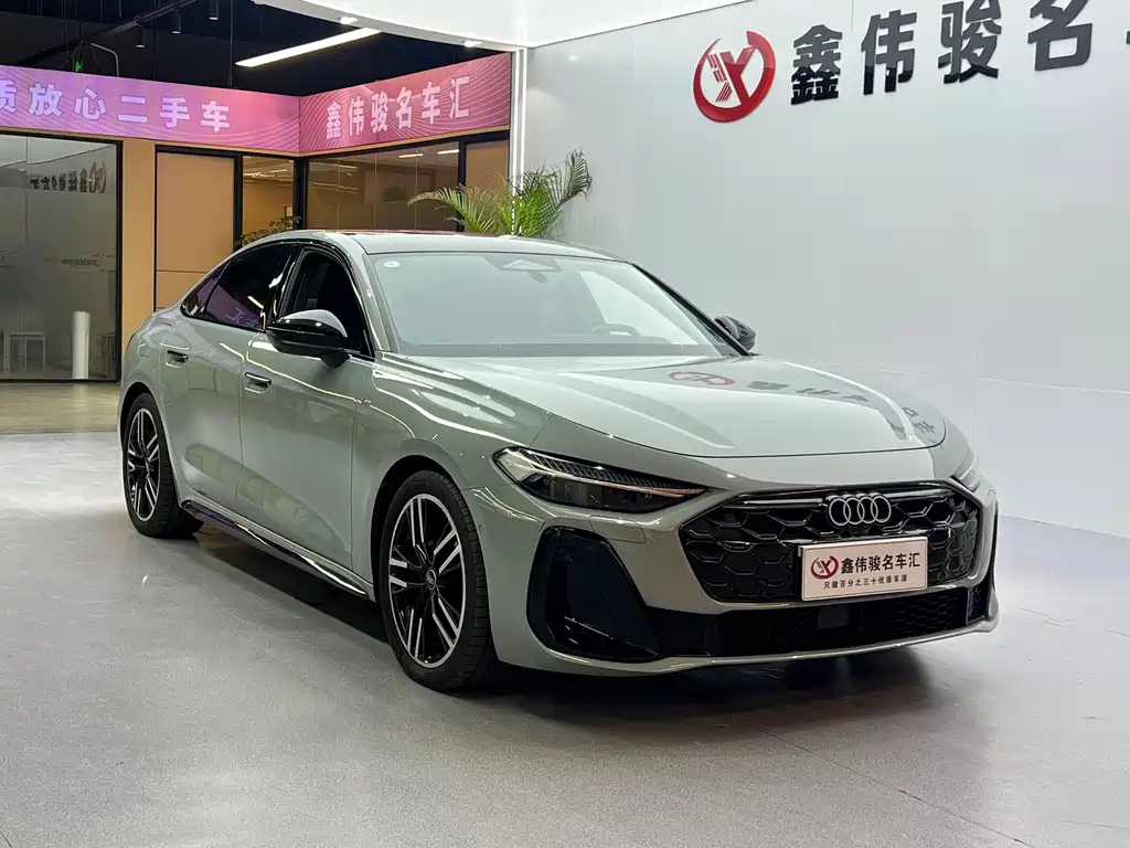 Audi Audi A5L — миниатюра 4