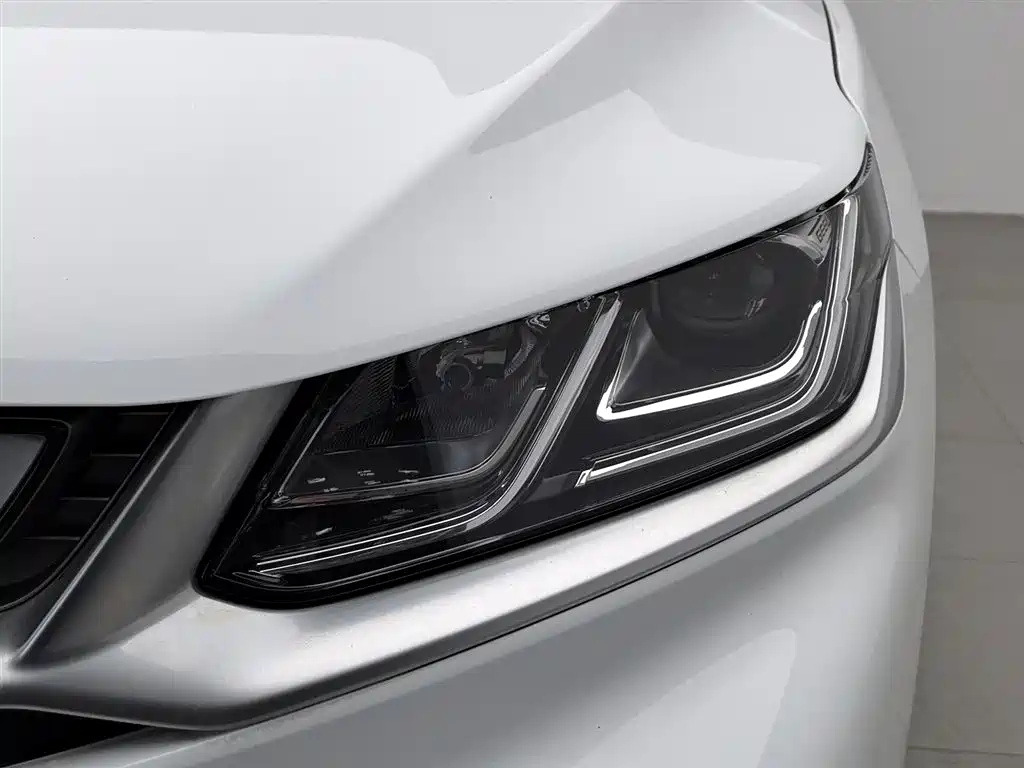 GEELY AUTOMOBILE BINYUE