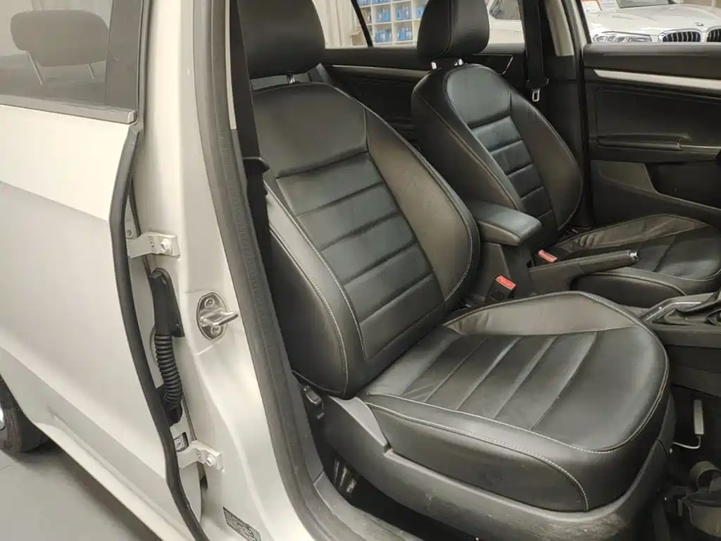 Volkswagen Lavida — миниатюра 25