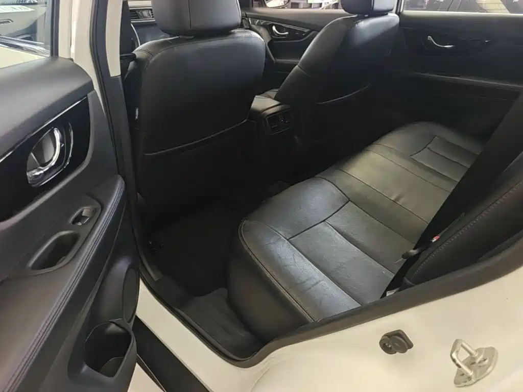 Nissan X-Trail — миниатюра 17