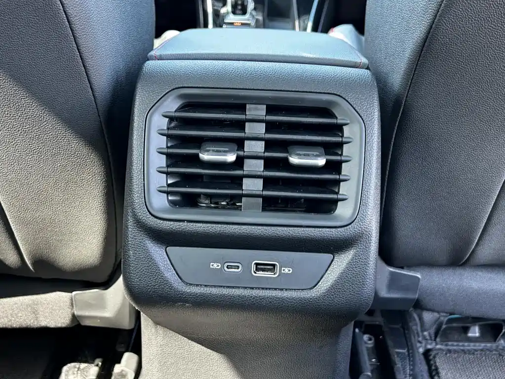 Volkswagen Lamando — миниатюра 27