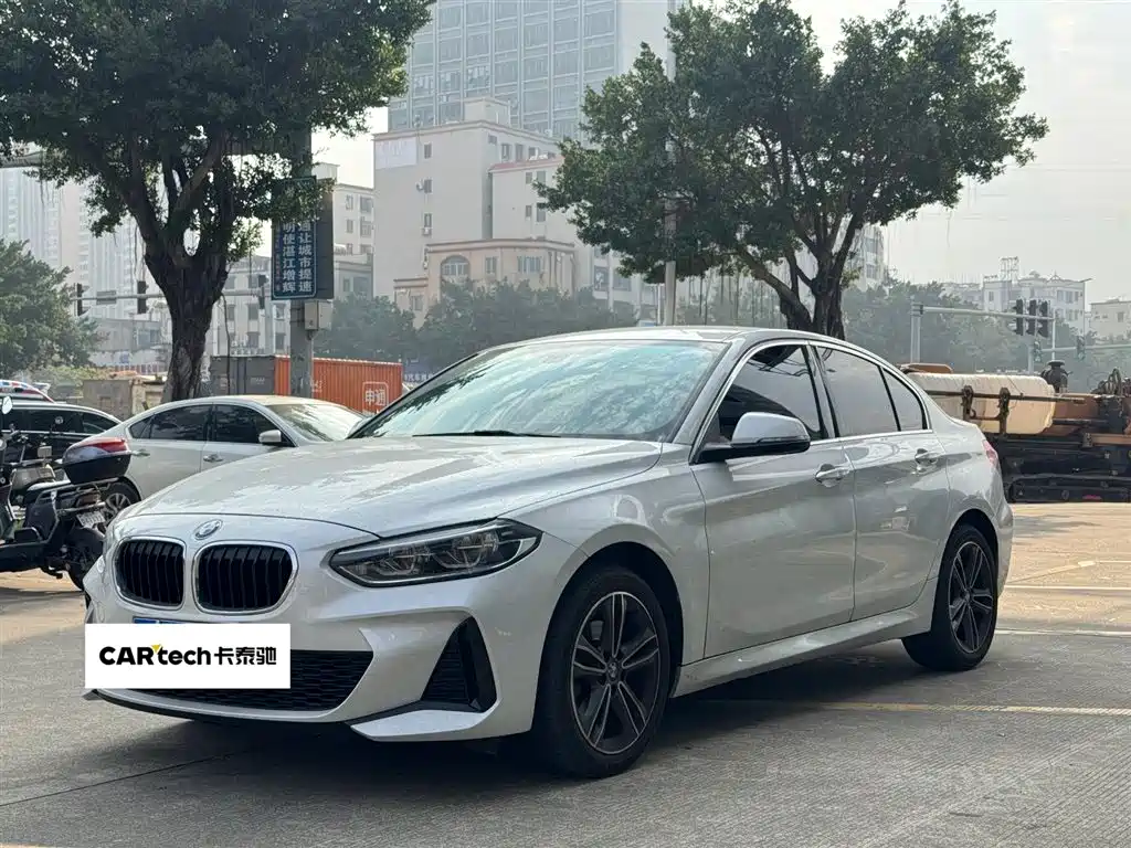 BMW 1 Series 2022