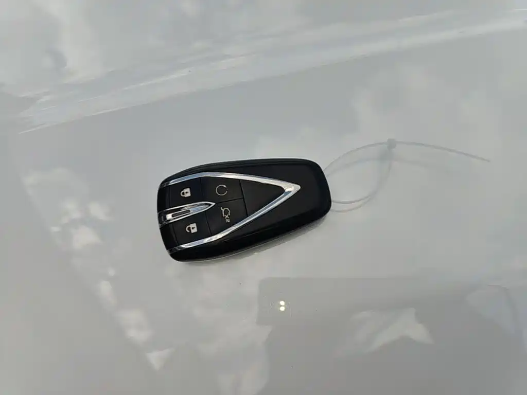 Changan UNI-Z — миниатюра 9