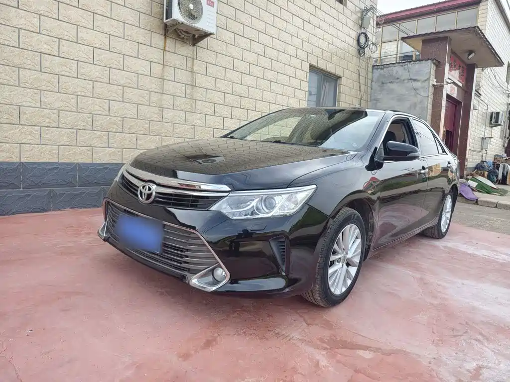 Toyota Camry 2015 2.5G Luxury