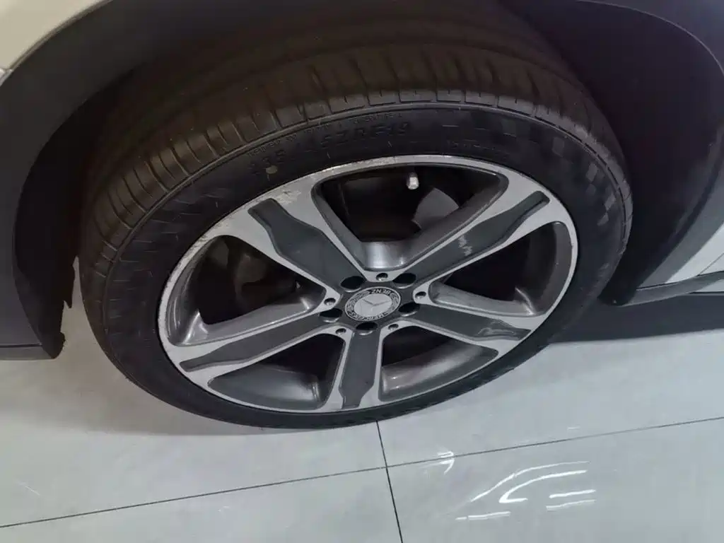 Mercedes-Benz GLA — миниатюра 23