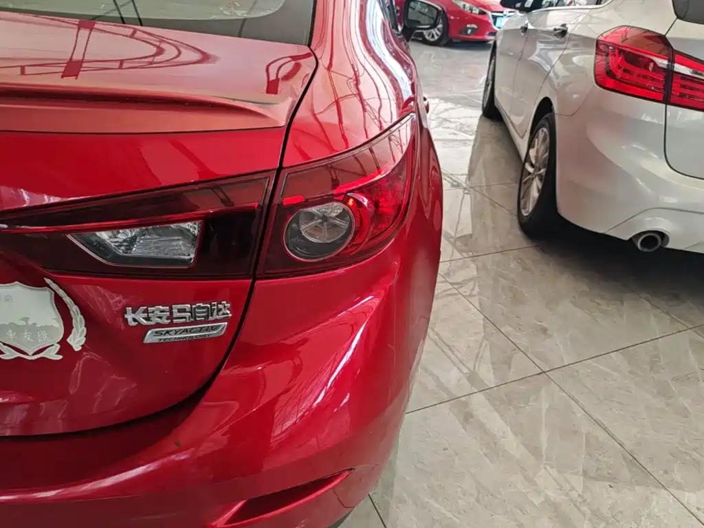 Mazda 3 Axela — миниатюра 8