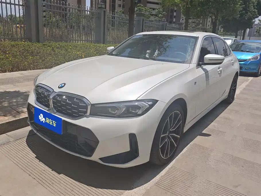 BMW 3 Series 2023