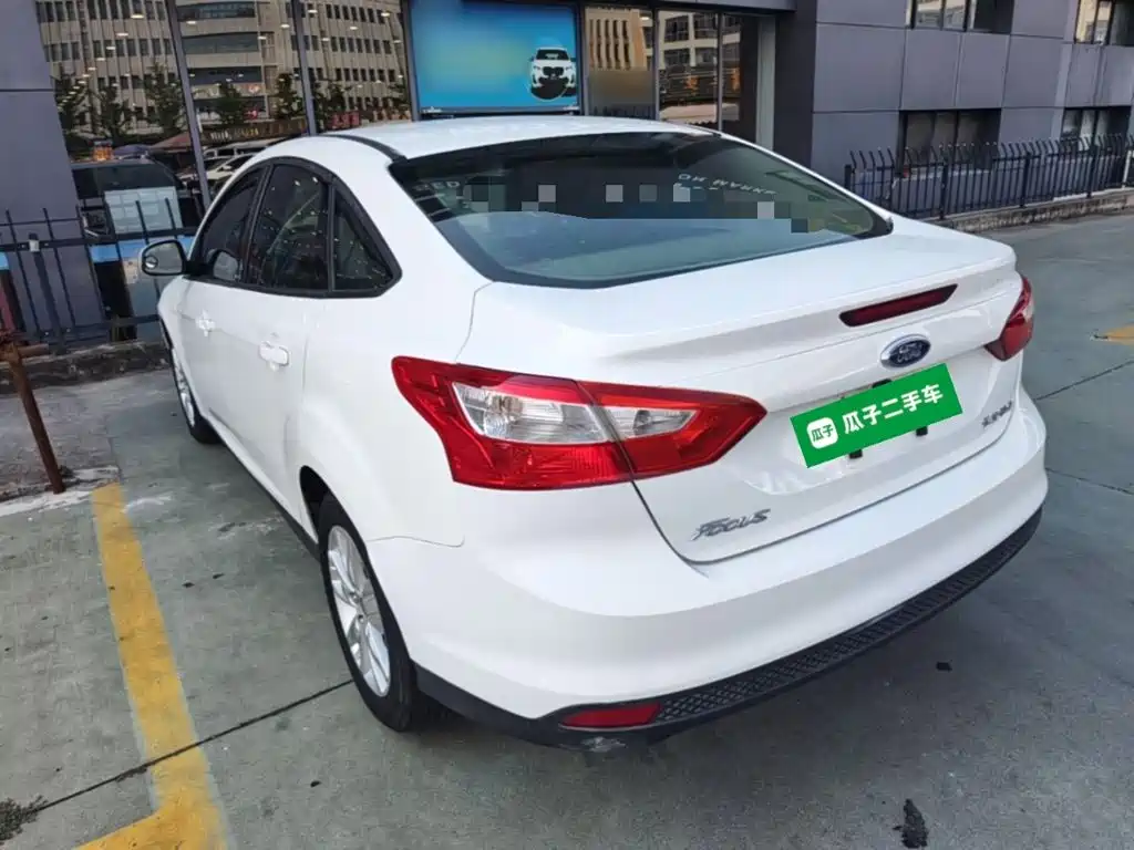 Ford Focus — миниатюра 5