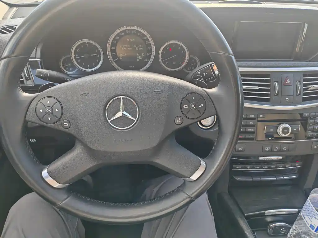 Mercedes-Benz E-Class (Import) — миниатюра 22