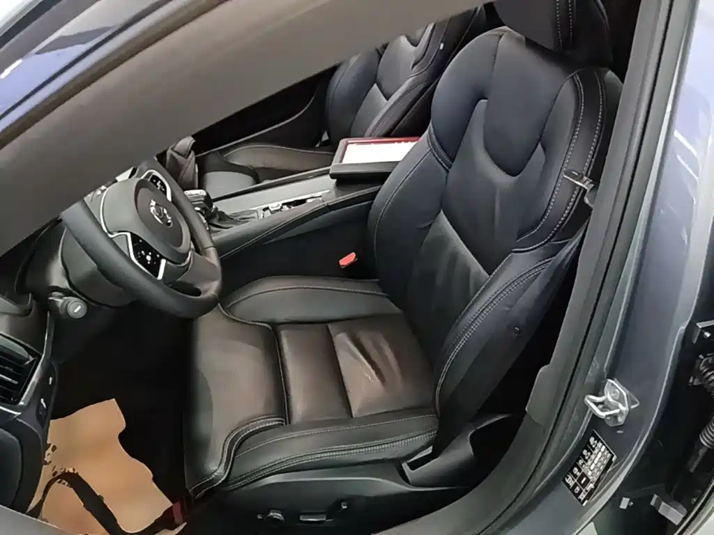 Volvo V90 — миниатюра 15
