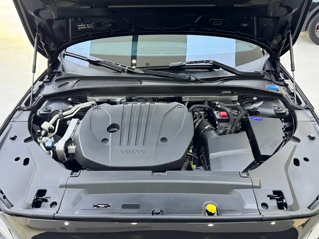 Volvo S90 — миниатюра 9