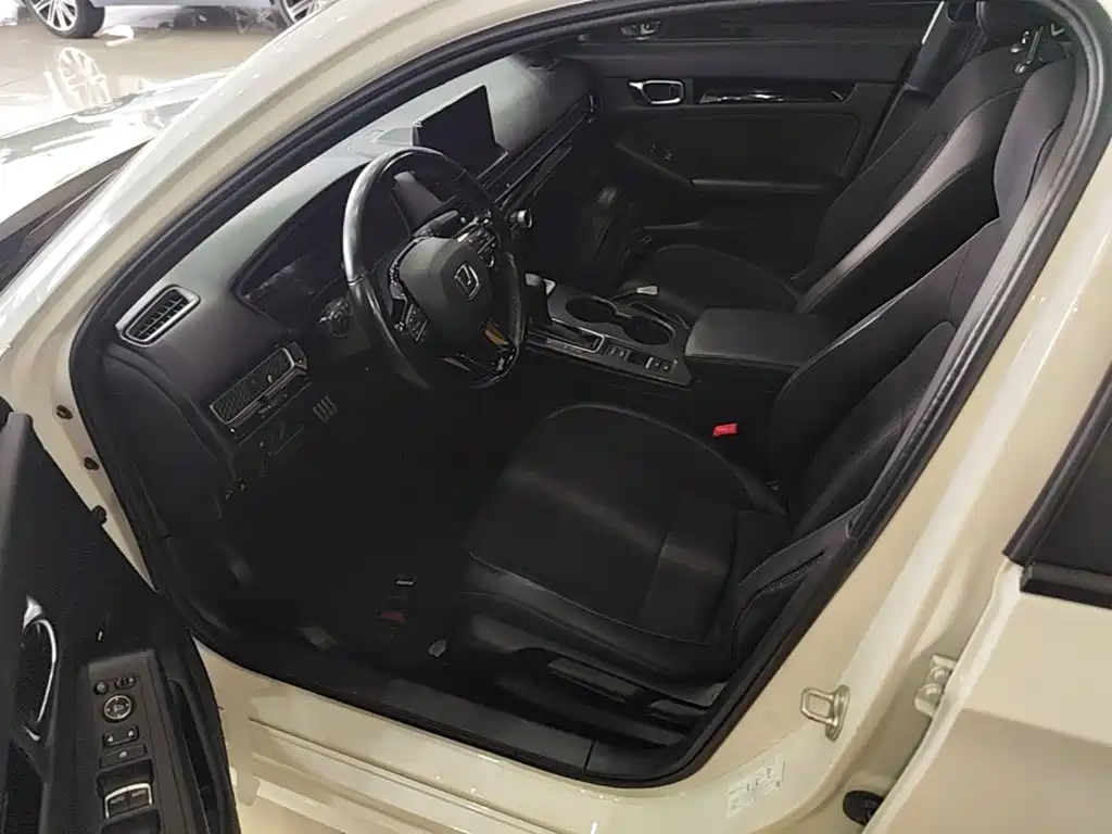 Honda Civic — миниатюра 15