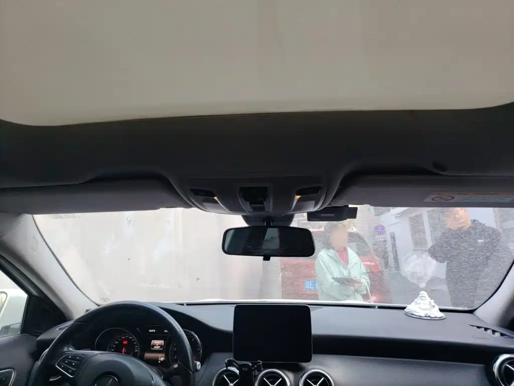 Mercedes-Benz GLA — миниатюра 19