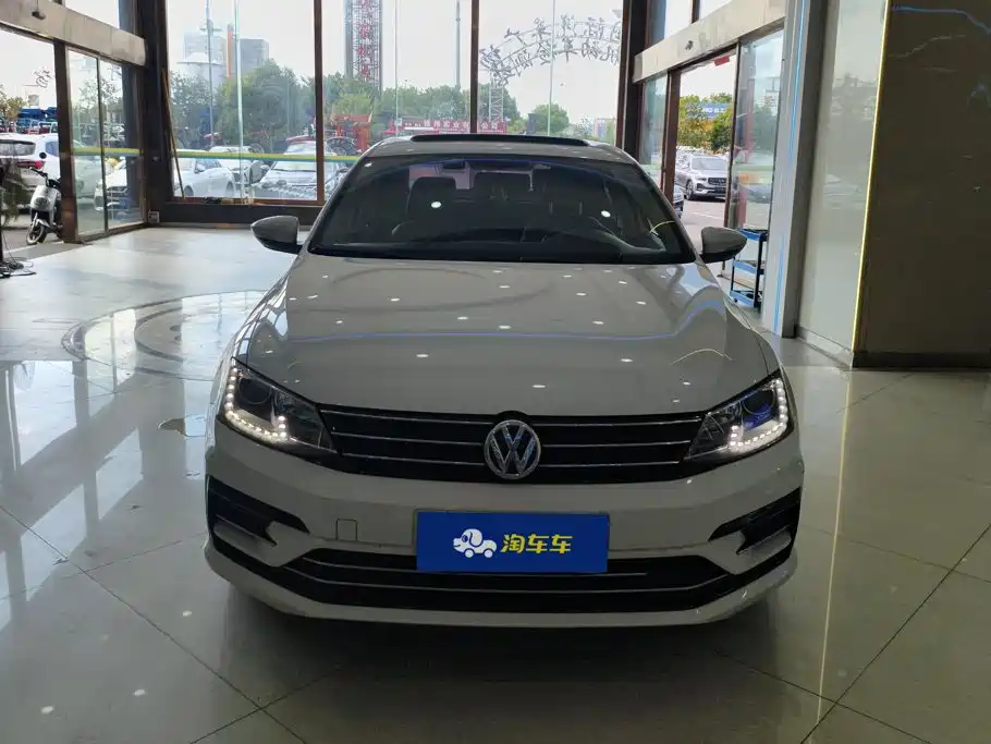 Volkswagen Sagitar — миниатюра 2