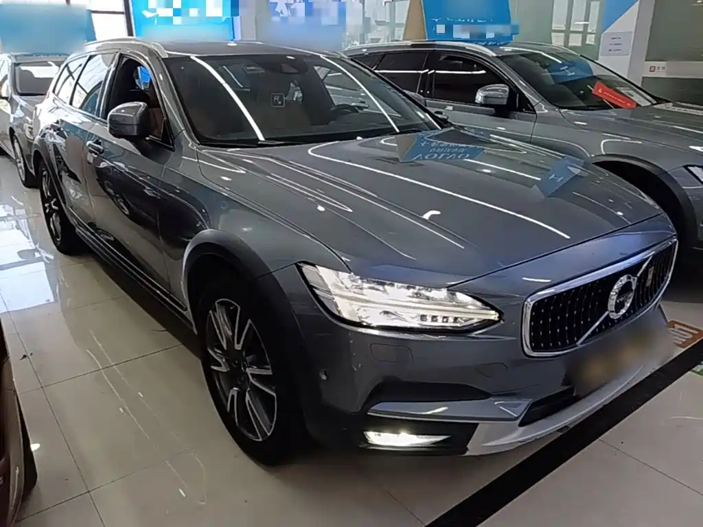Volvo V90 — миниатюра 4