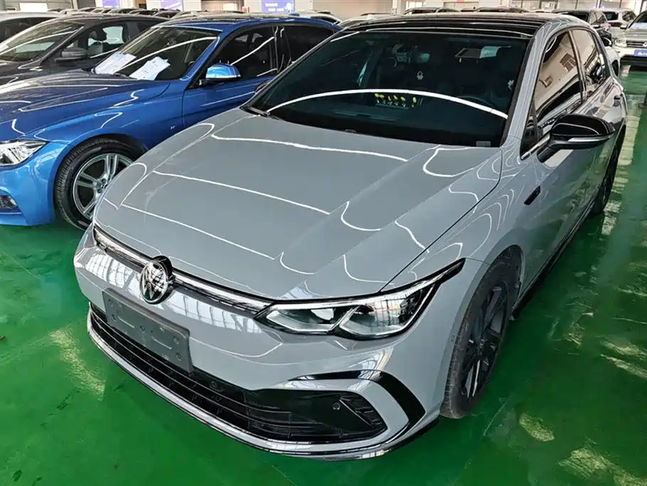 Volkswagen Golf 2024