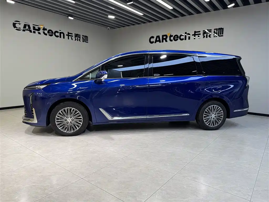 BUICK GL8 NEW ENERGY