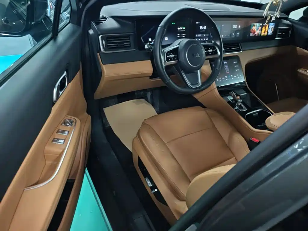Li Auto Li ONE — миниатюра 16