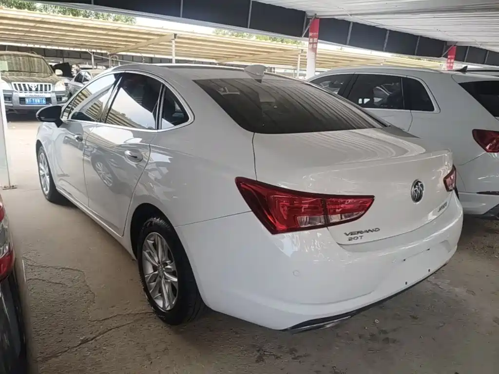 Buick Verano — миниатюра 5