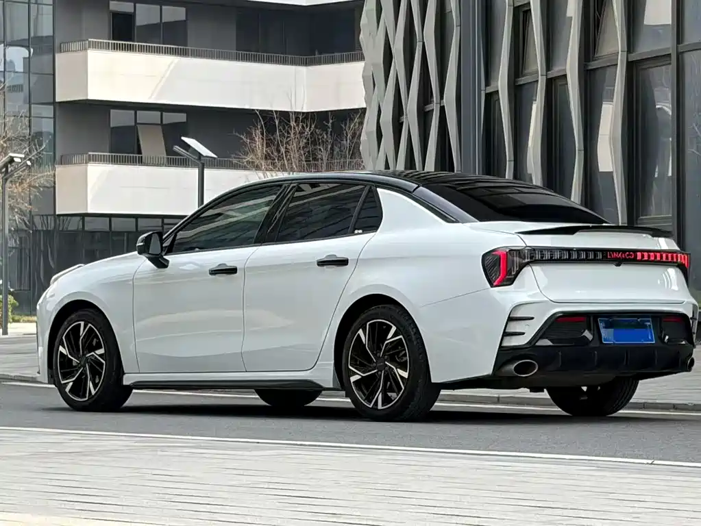 LYNK 03