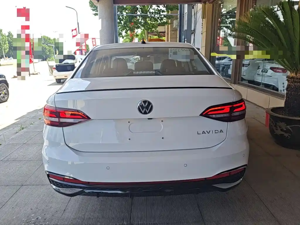 Volkswagen Lavida 2024 300TSI DSG Lead
