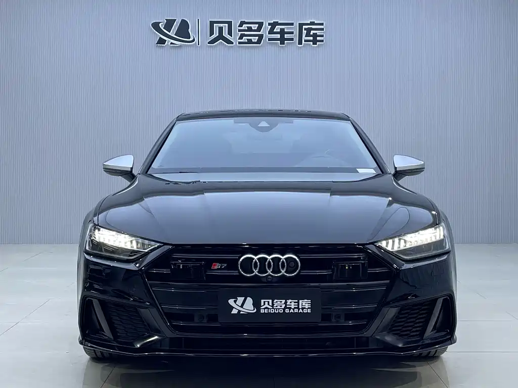 AUDI S7
