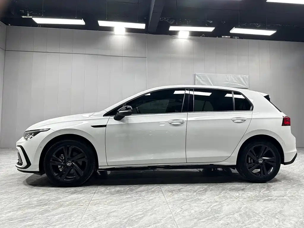Volkswagen Golf — миниатюра 5