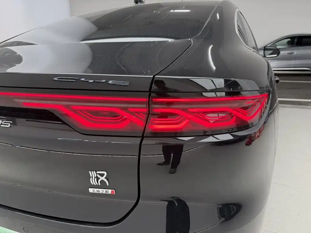 BYD Han — миниатюра 12