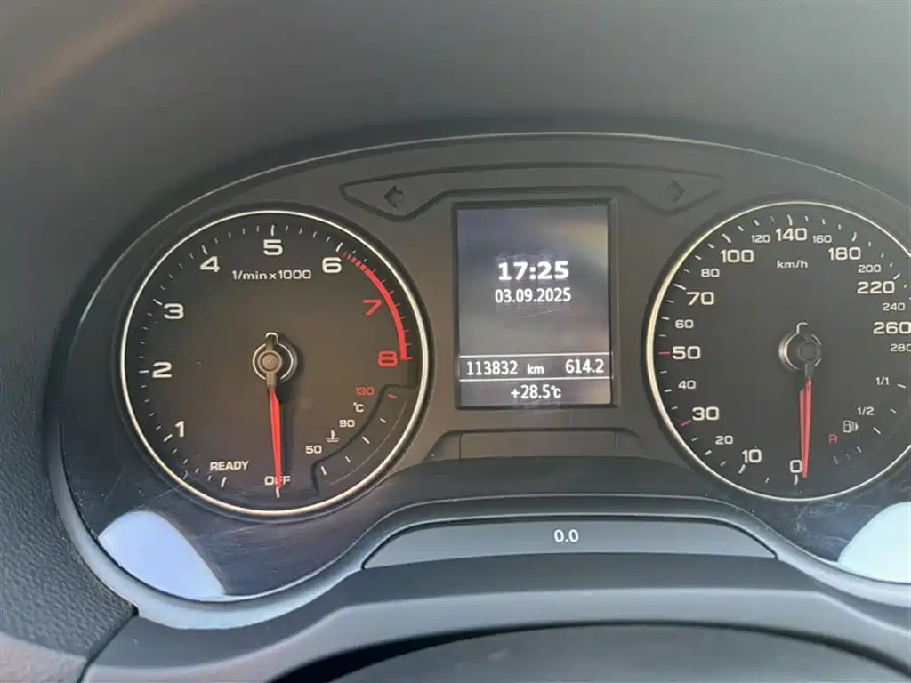 AUDI  A3