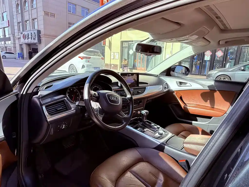 Audi A6L 2014 TFSI Comfort