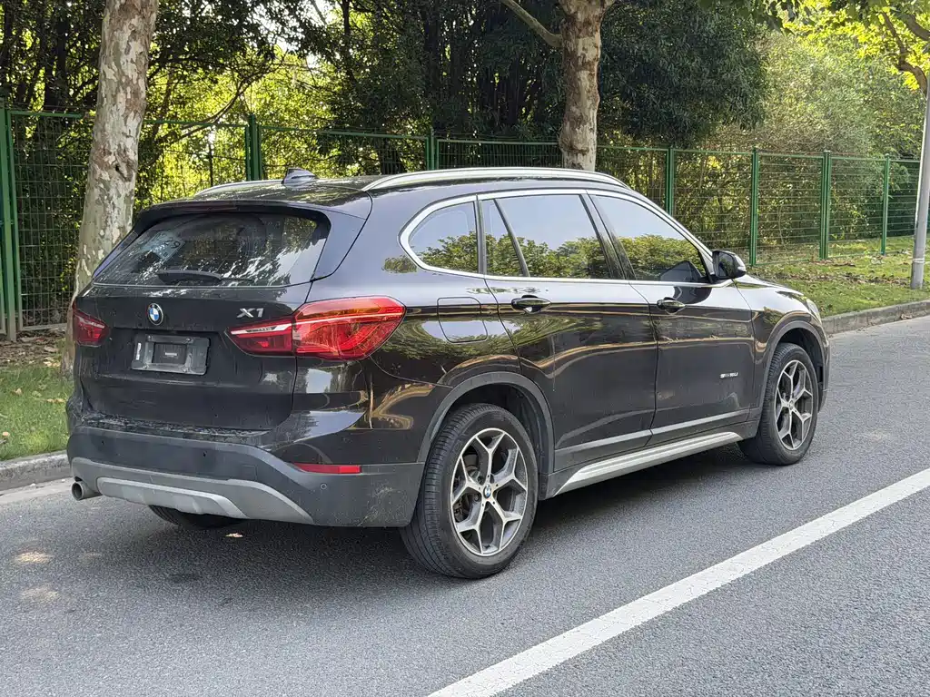 BMW X1 — миниатюра 5