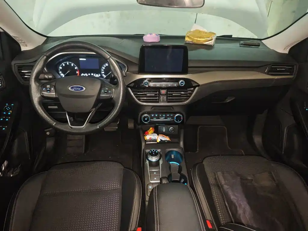 Ford Focus — миниатюра 10