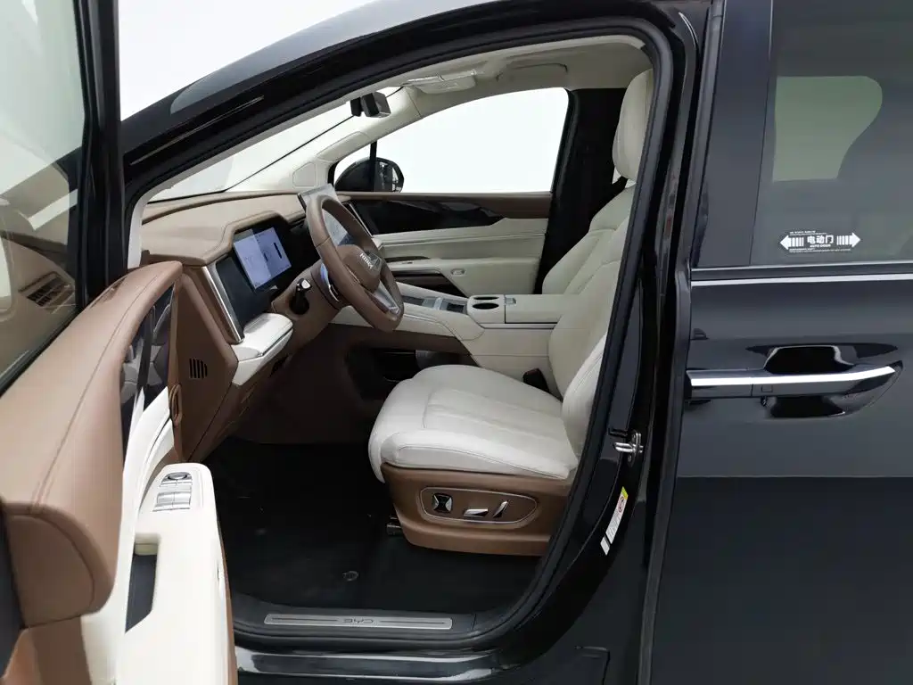 BYD Xia 2025 DM-i 1.5T 180km
