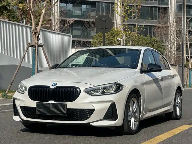 BMW 1 SERIES 2022