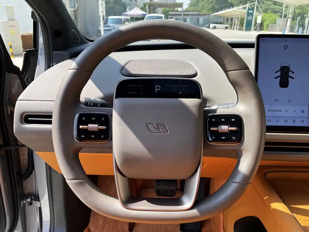 Li Auto Идеальный I8 — миниатюра 11