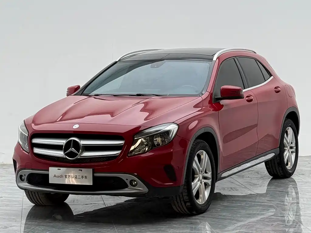 Mercedes-Benz GLA 2015