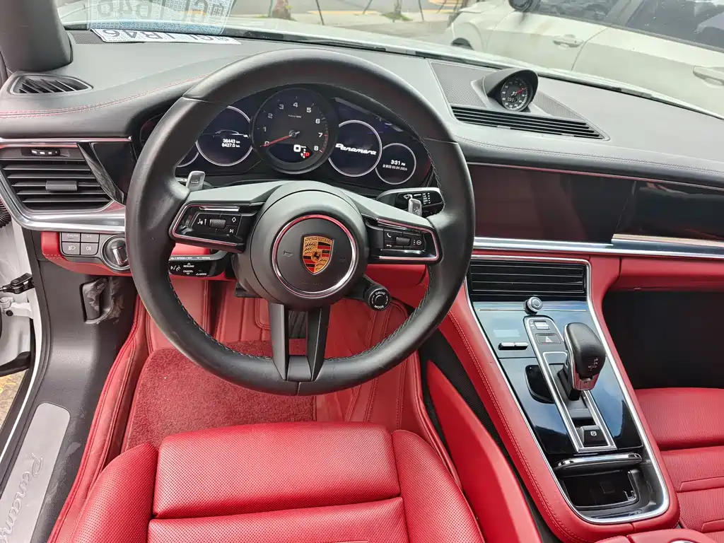 Porsche Panamera — миниатюра 3