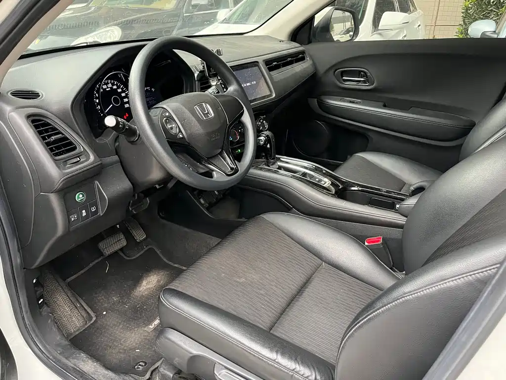 Honda Vezel 2019 1.5L CVT V