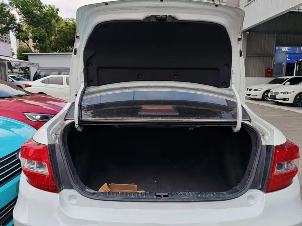 Geely Vision — миниатюра 19