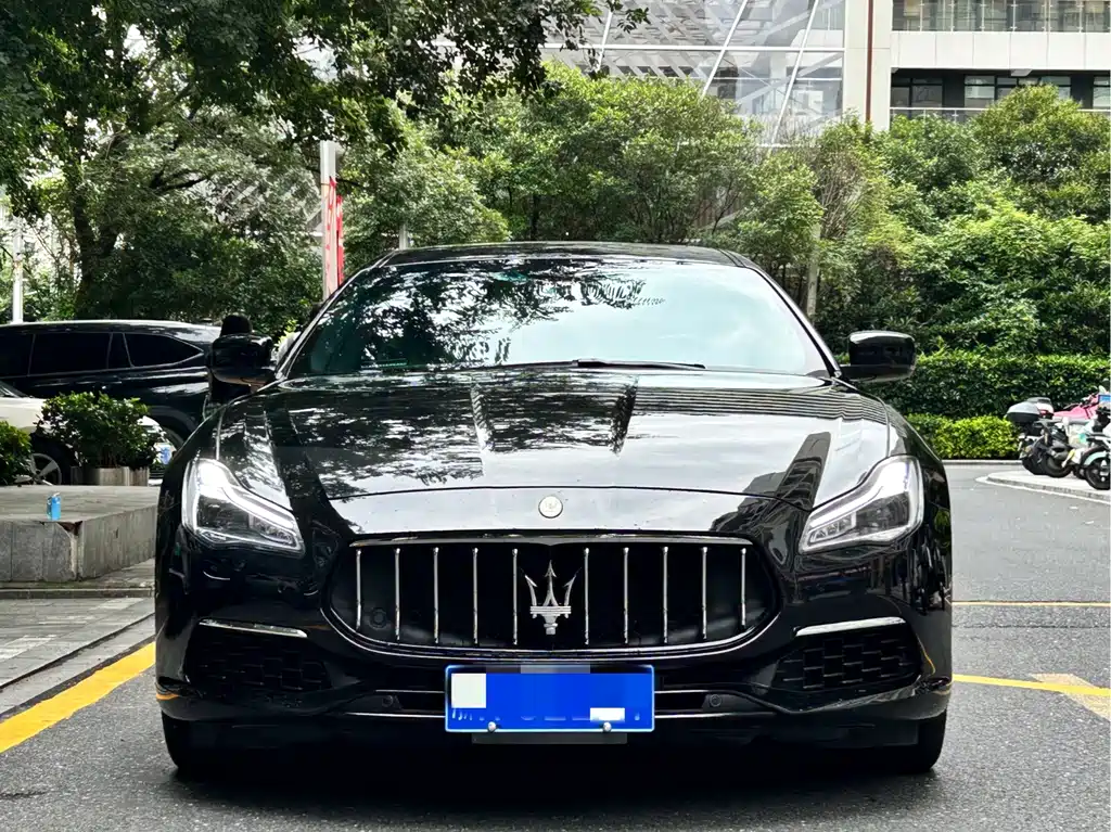 Maserati Quattroporte — миниатюра 2